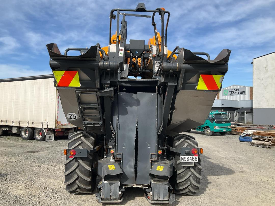 Photo '4' of PELLENC OPTIMUM 890 Other Machine Photo '4' of PELLENC OPTIMUM 890 Other Machine