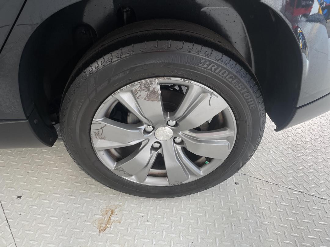 Photo '11' of Peugeot 2008 Photo '11' of Peugeot 2008