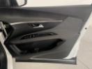 Thumbnail '15' of Peugeot 3008 Thumbnail '15' of Peugeot 3008