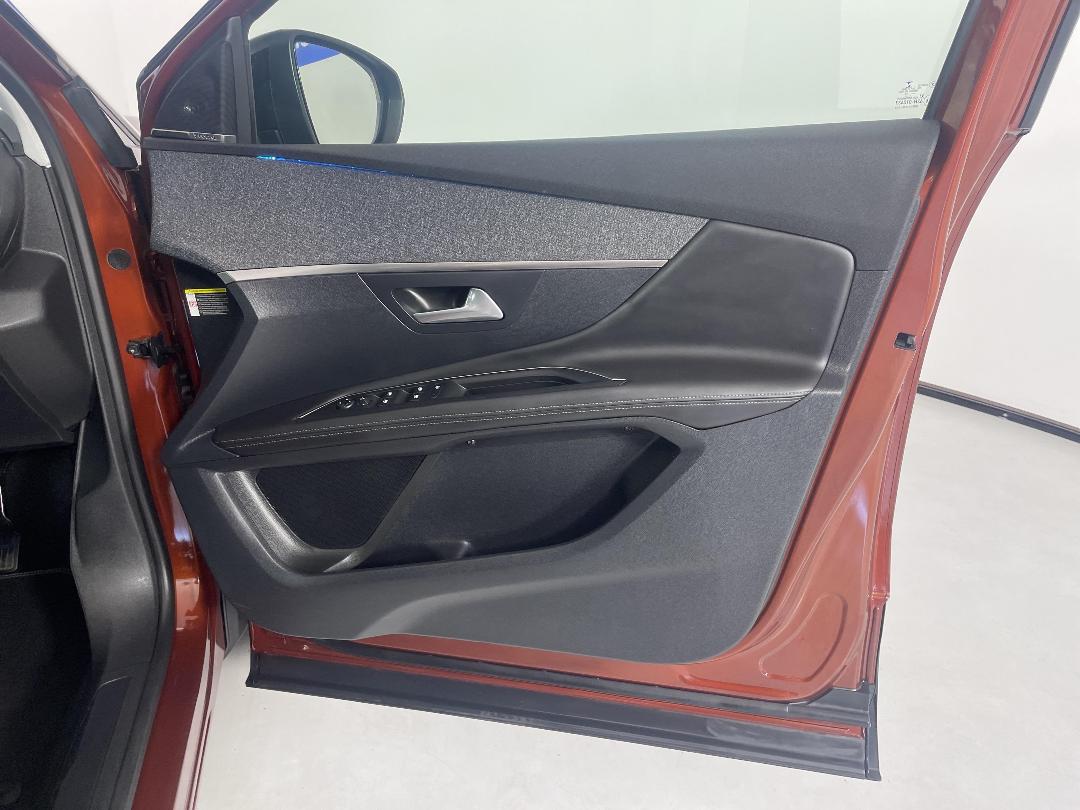 Photo '15' of Peugeot 3008