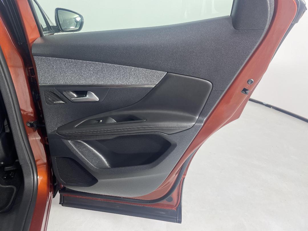 Photo '19' of Peugeot 3008