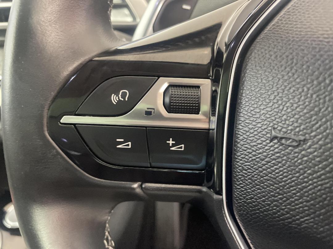 Photo '23' of Peugeot 3008