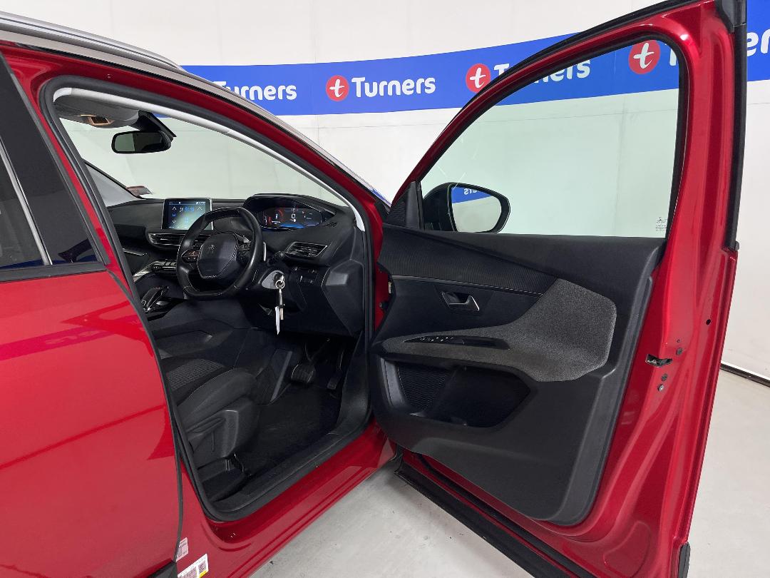 Photo '15' of Peugeot 3008