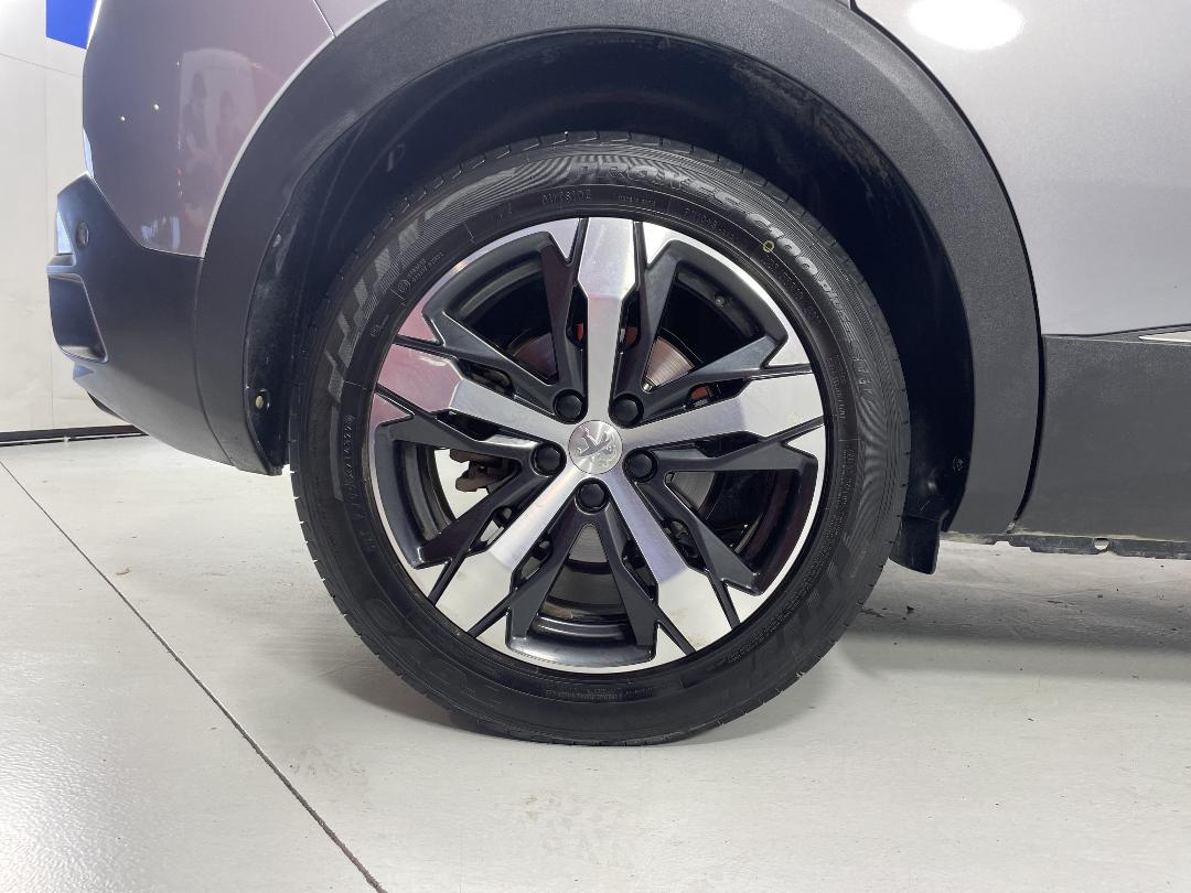 Photo '12' of Peugeot 3008