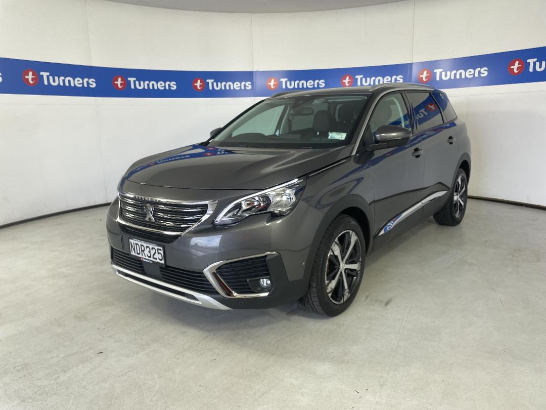 Photo '4' of Peugeot 5008