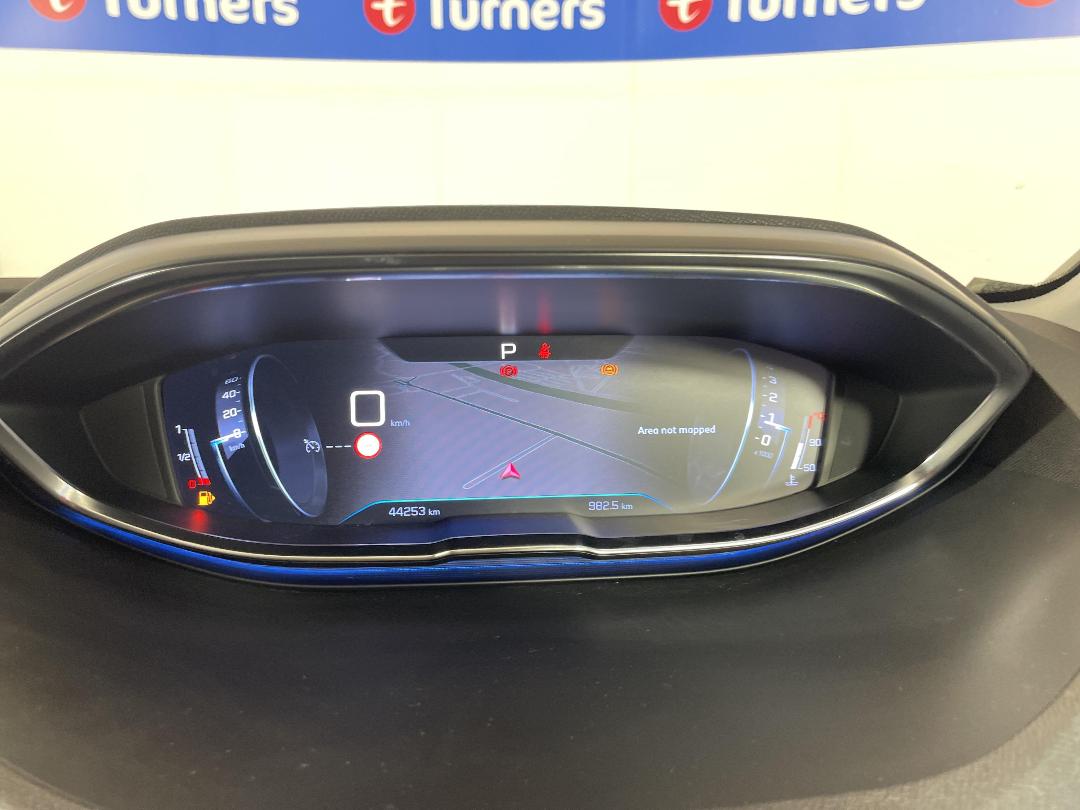 Photo '21' of Peugeot 5008