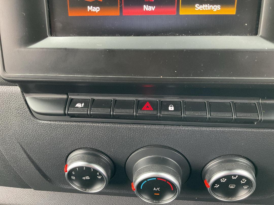 Photo '28' of Renault Master