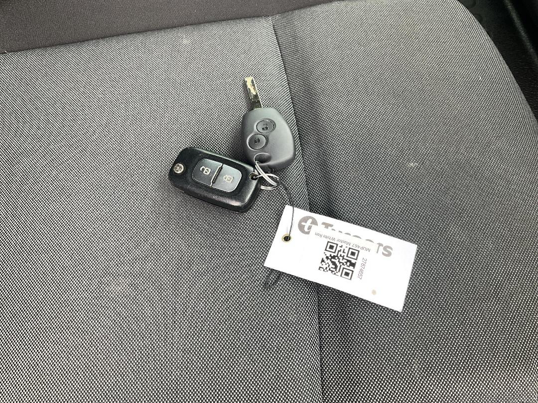 Photo '22' of Renault Master Photo '22' of Renault Master