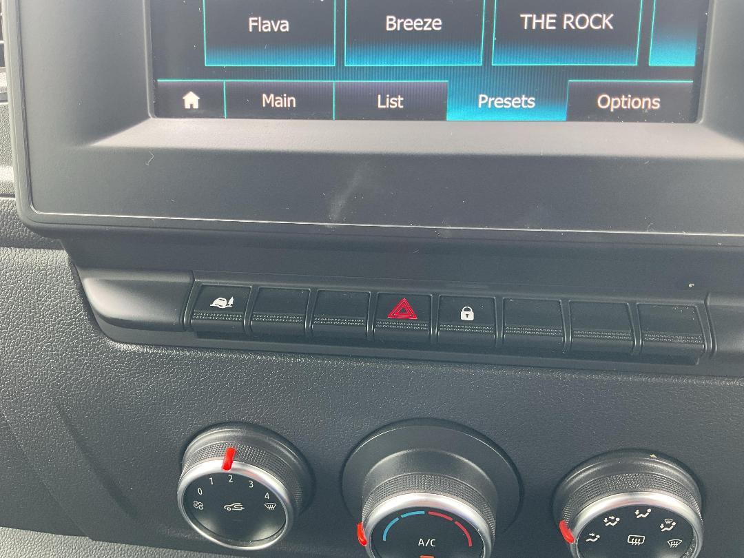 Photo '30' of Renault Master Photo '30' of Renault Master