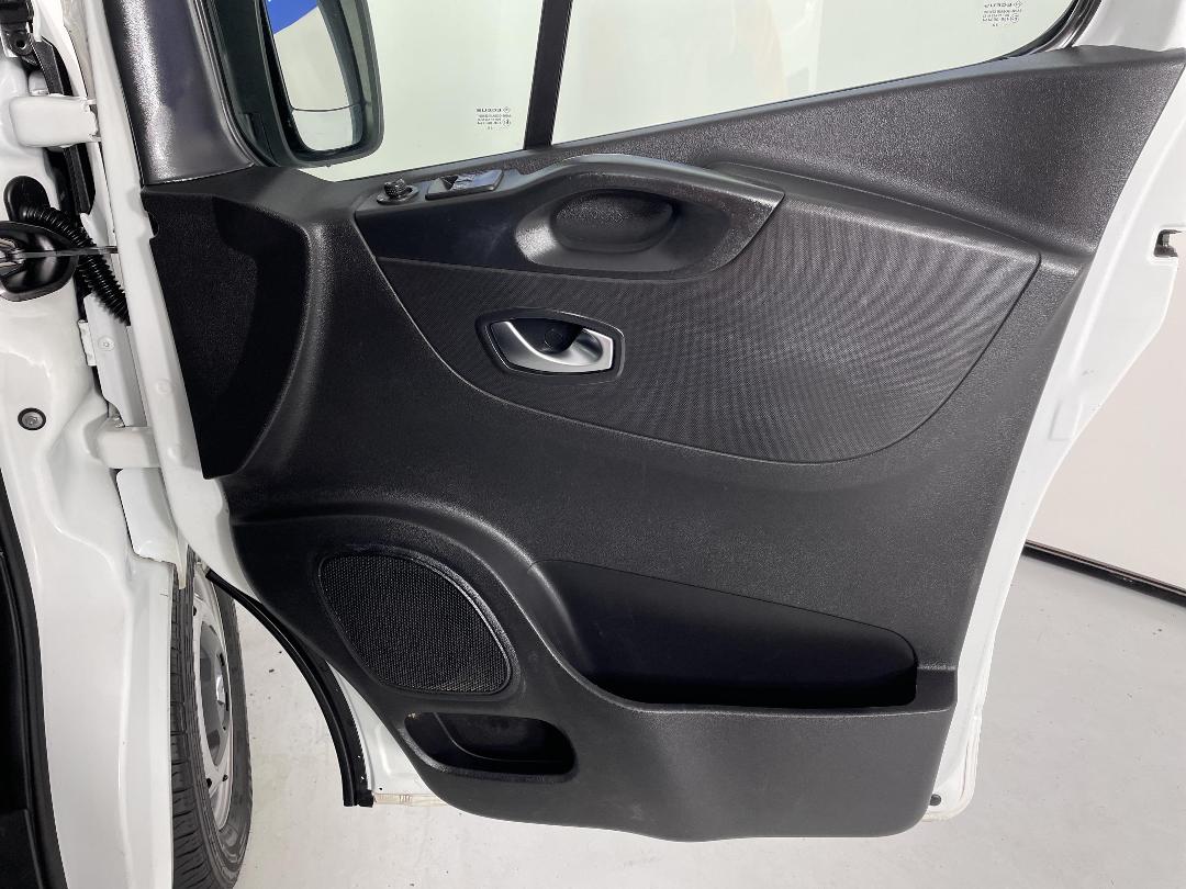 Photo '15' of Renault Trafic