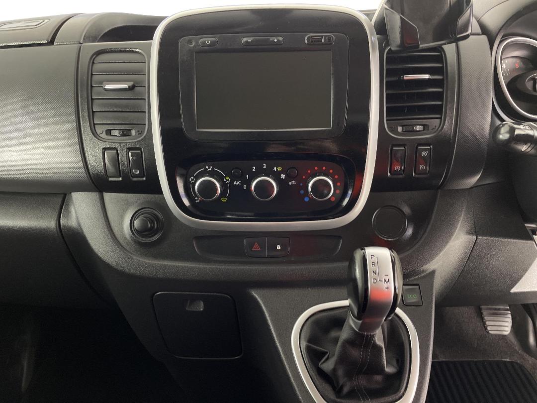 Photo '18' of Renault Trafic