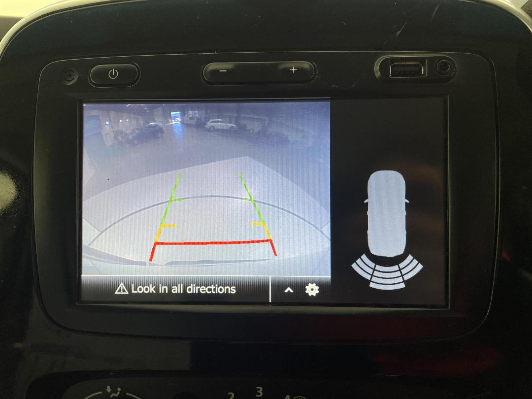 Photo '24' of Renault Trafic