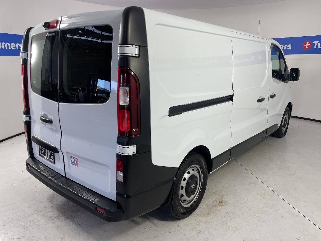 Photo '7' of Renault Trafic