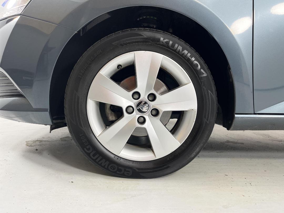 Photo '10' of Skoda Fabia Photo '10' of Skoda Fabia