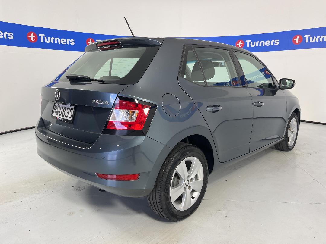 Photo '7' of Skoda Fabia Photo '7' of Skoda Fabia