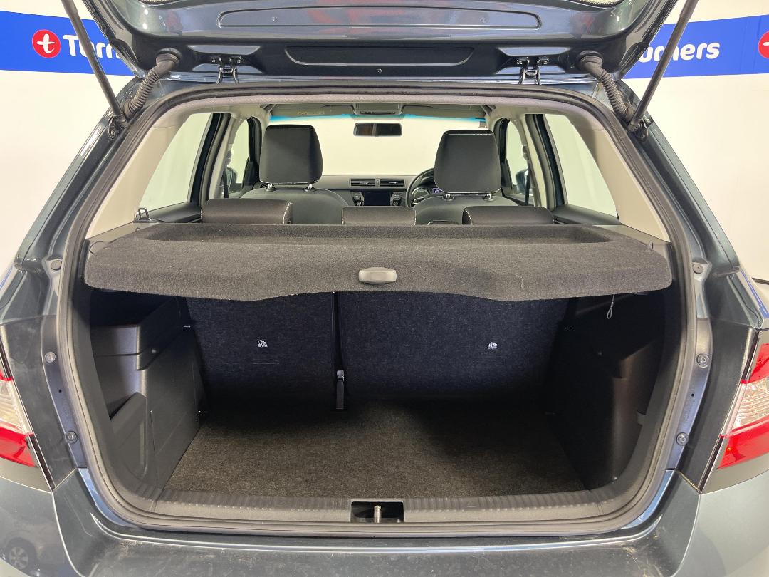 Photo '14' of Skoda Fabia Photo '14' of Skoda Fabia