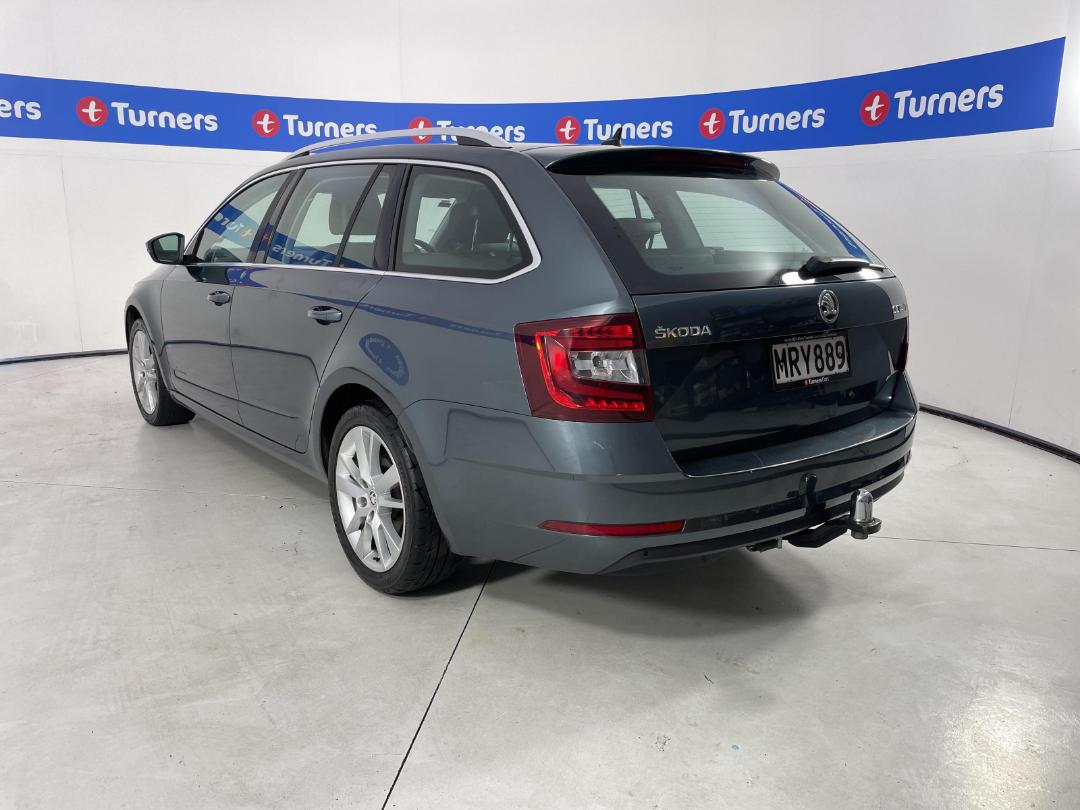 Photo '5' of Skoda Octavia Photo '5' of Skoda Octavia
