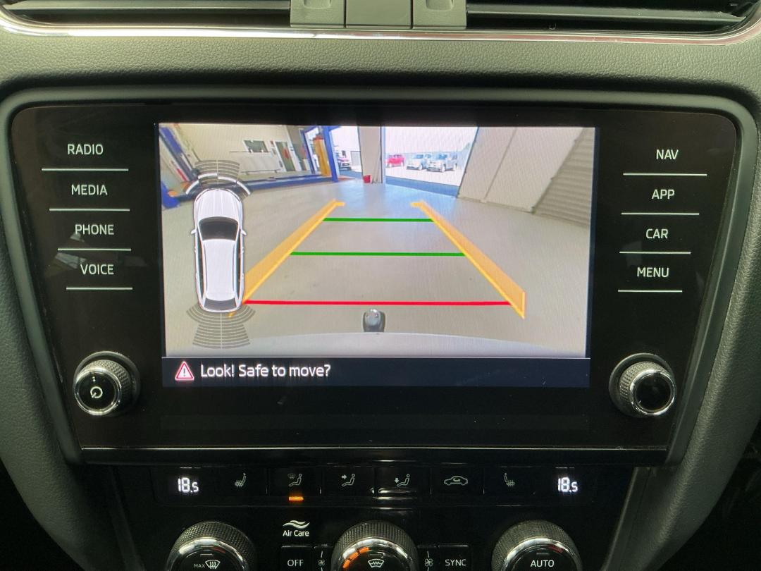 Photo '24' of Skoda Octavia Photo '24' of Skoda Octavia