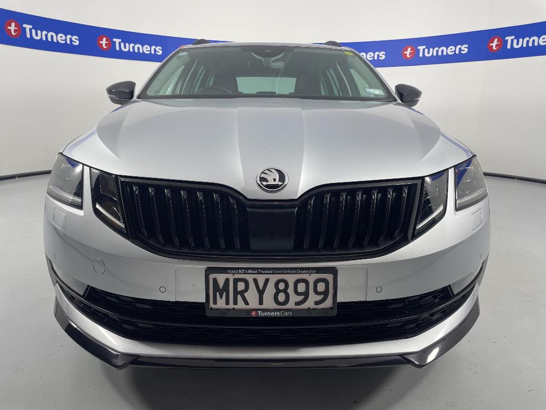 Photo '2' of Skoda Octavia Photo '2' of Skoda Octavia