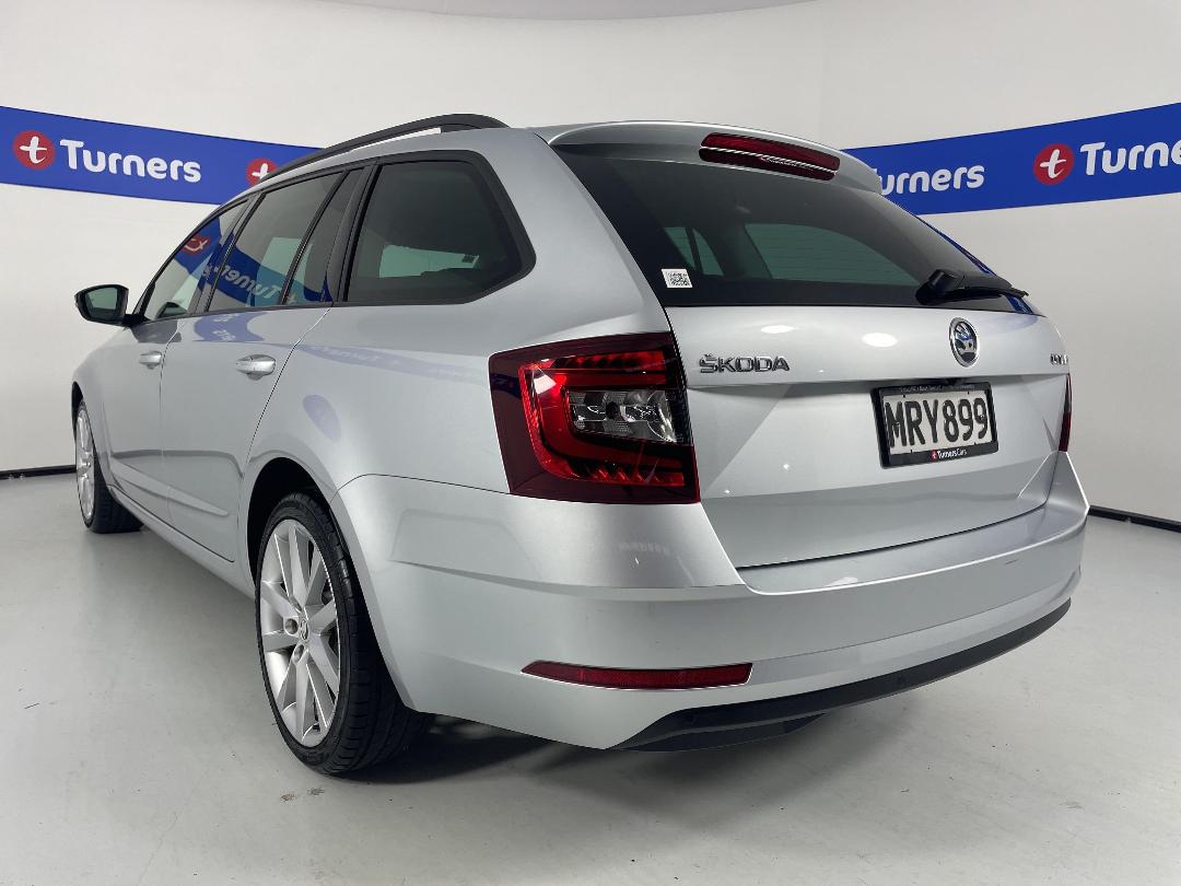 Photo '5' of Skoda Octavia Photo '5' of Skoda Octavia