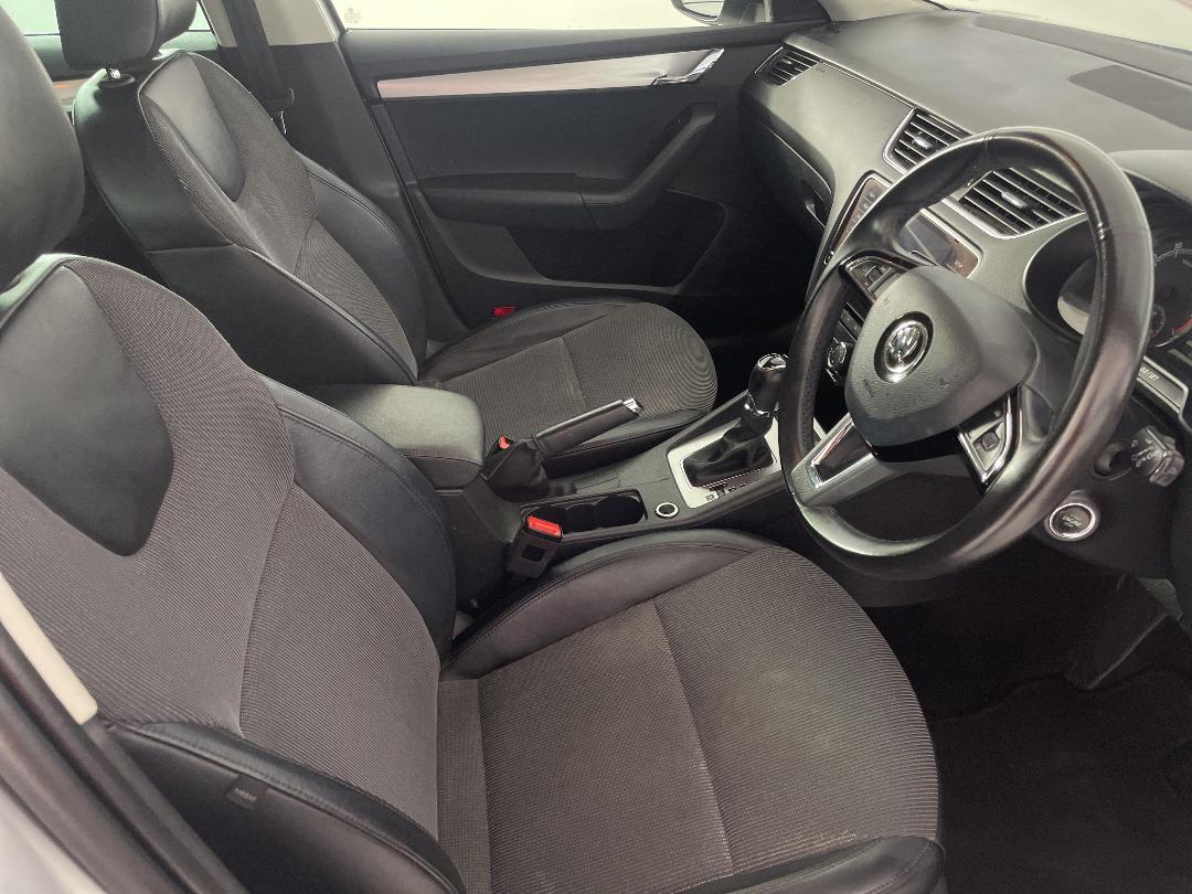 Photo '16' of Skoda Octavia Photo '16' of Skoda Octavia