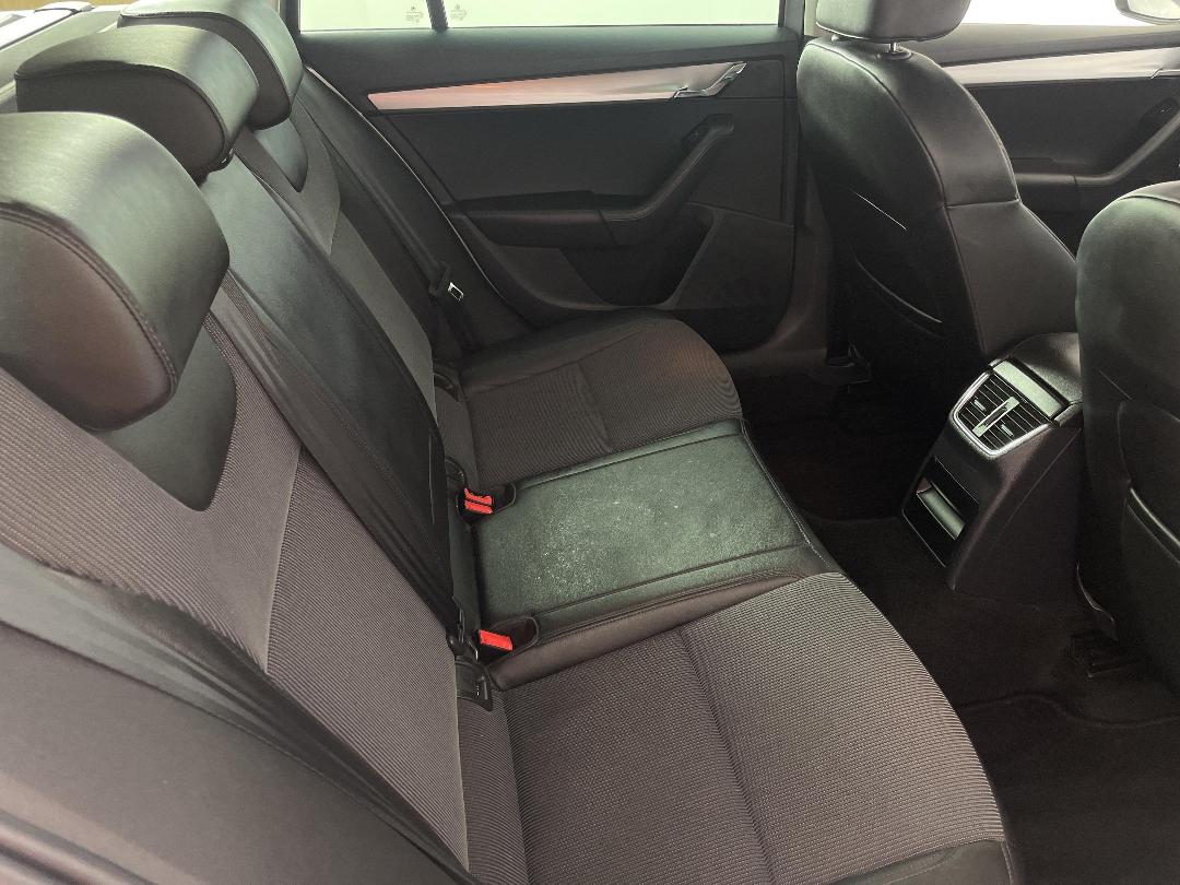 Photo '20' of Skoda Octavia Photo '20' of Skoda Octavia