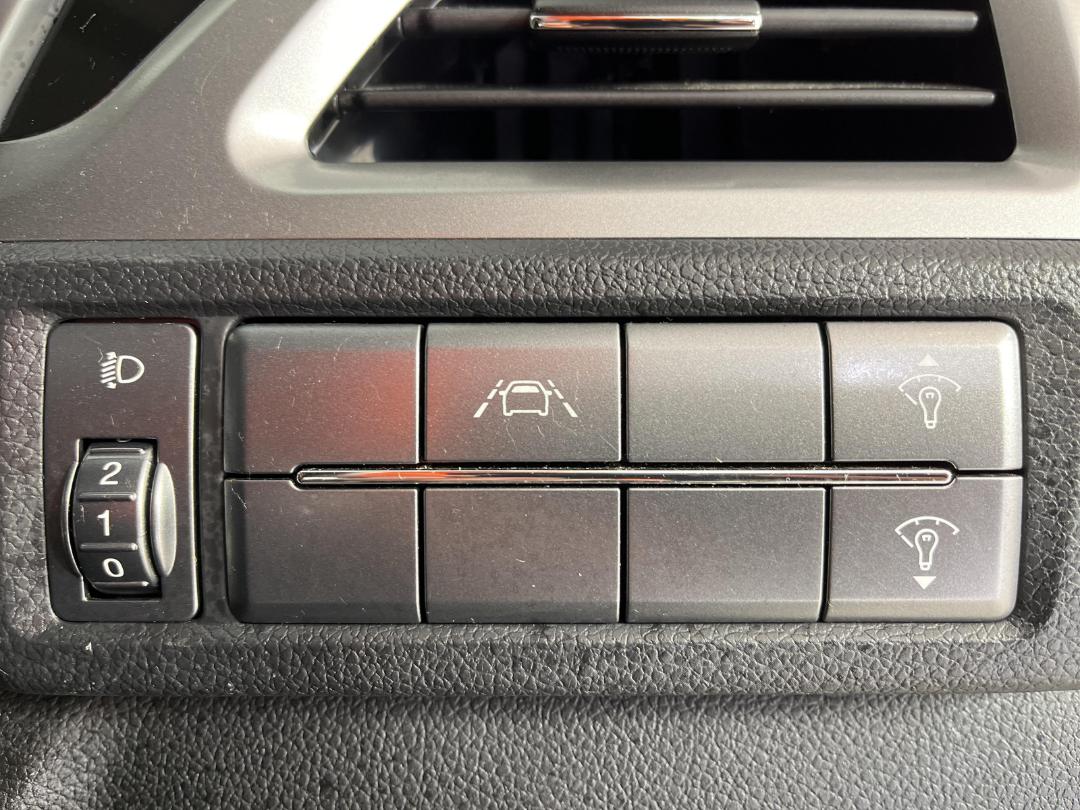 Photo '24' of Ssangyong Korando Photo '24' of Ssangyong Korando