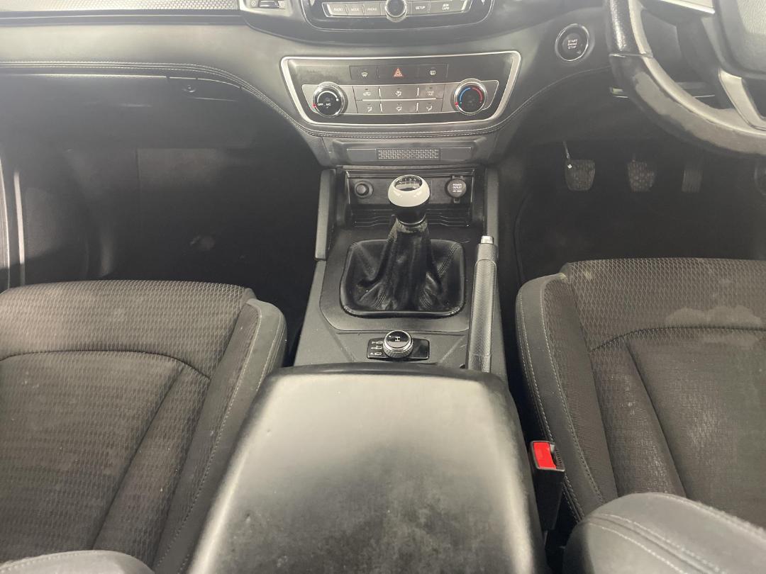 Photo '18' of Ssangyong Rhino