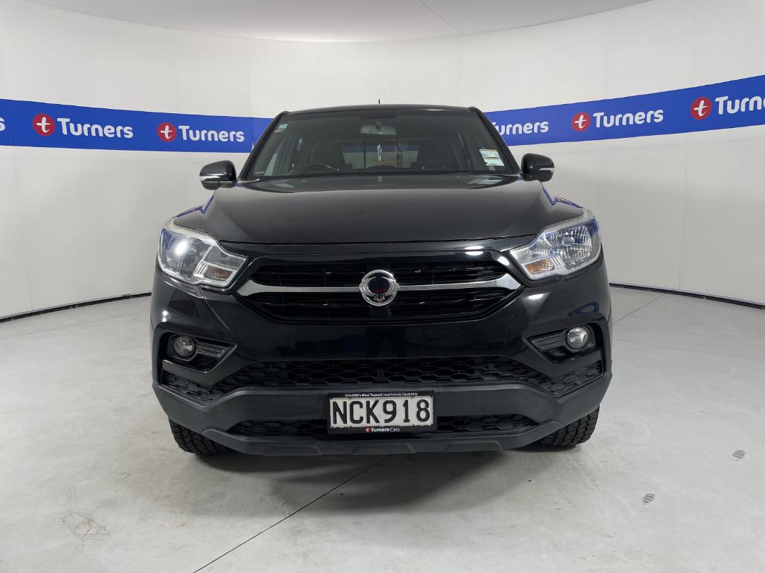 Photo '2' of Ssangyong Rhino