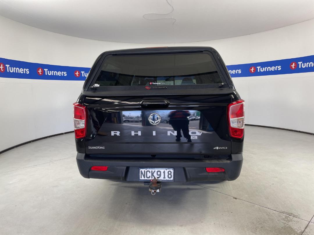 Photo '6' of Ssangyong Rhino