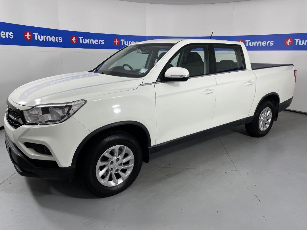 Photo '4' of Ssangyong Rhino