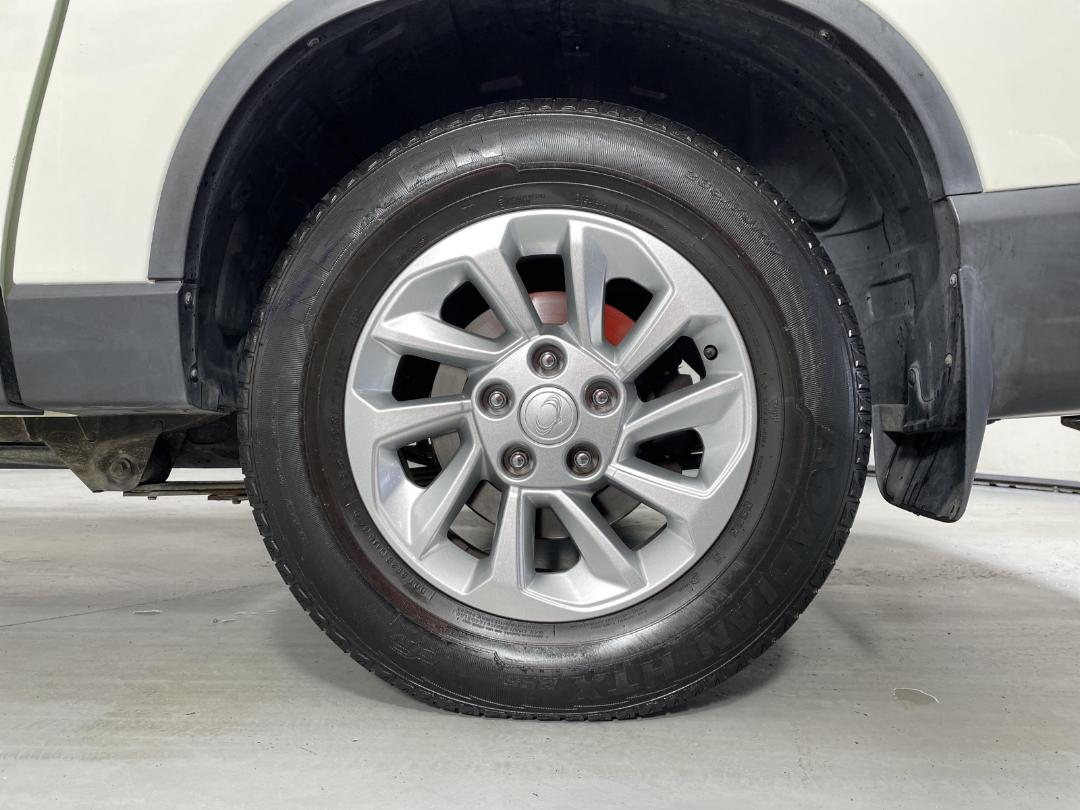 Photo '11' of Ssangyong Rhino