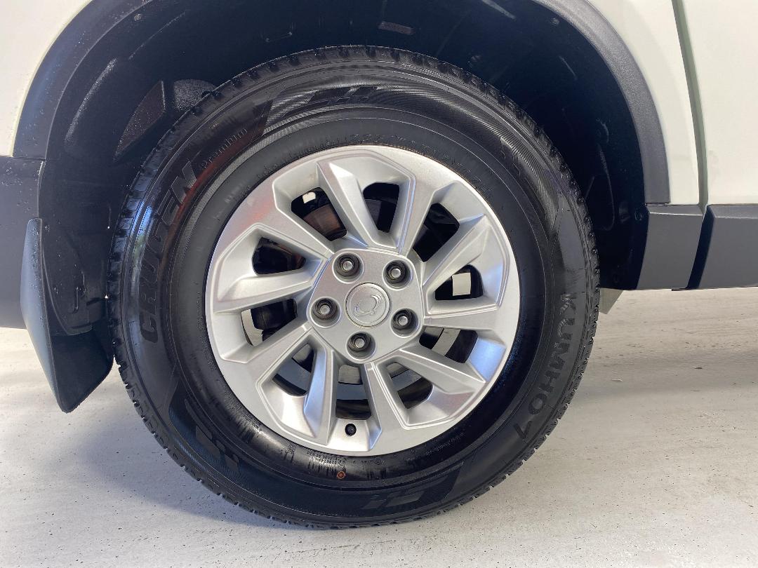 Photo '12' of Ssangyong Rhino