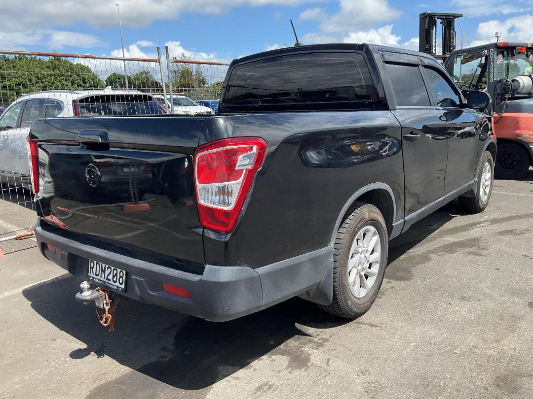 Photo '7' of Ssangyong Rhino XL D Auto 4WD Photo '7' of Ssangyong Rhino XL D Auto 4WD