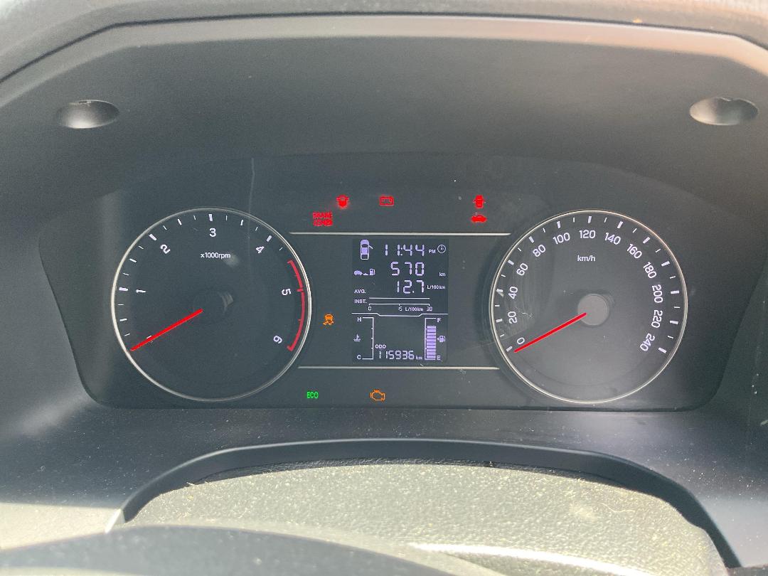 Photo '9' of Ssangyong Rhino XL D Auto 4WD Photo '9' of Ssangyong Rhino XL D Auto 4WD