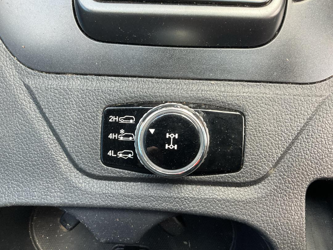 Photo '16' of Ssangyong Rhino XL D Auto 4WD Photo '16' of Ssangyong Rhino XL D Auto 4WD