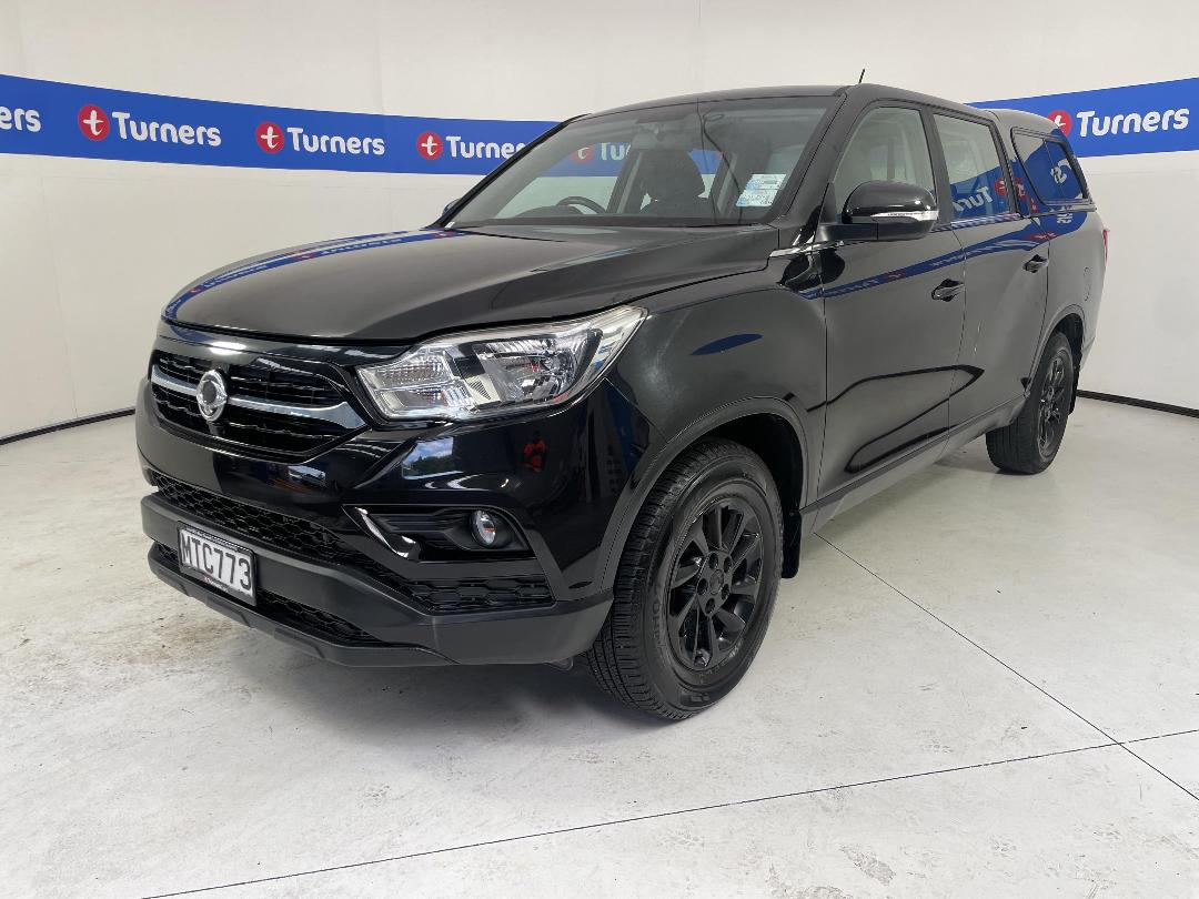 Photo '4' of Ssangyong Rhino