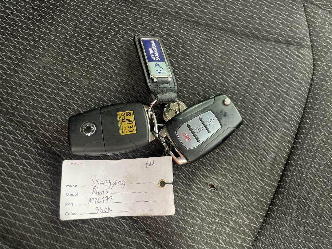 Photo '22' of Ssangyong Rhino