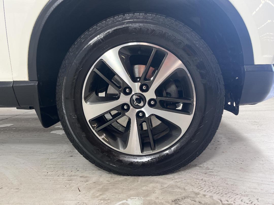 Photo '9' of Ssangyong Rhino