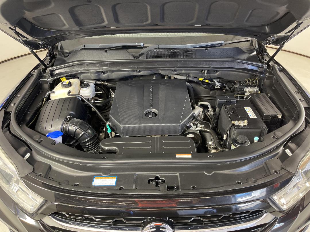 Photo '13' of Ssangyong Rhino