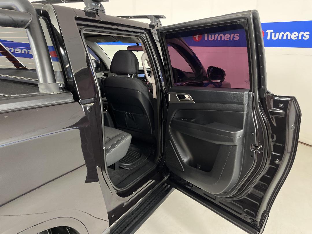 Photo '19' of Ssangyong Rhino