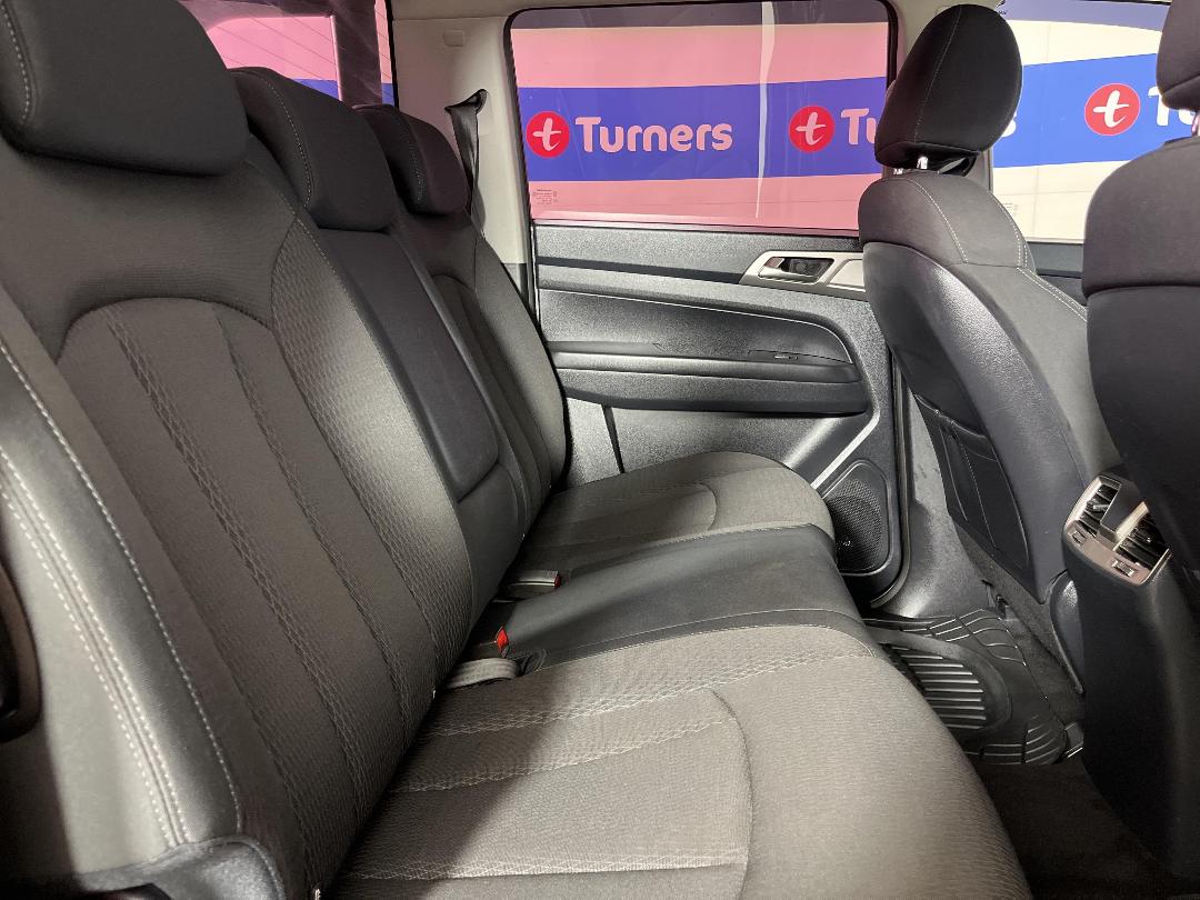 Photo '20' of Ssangyong Rhino