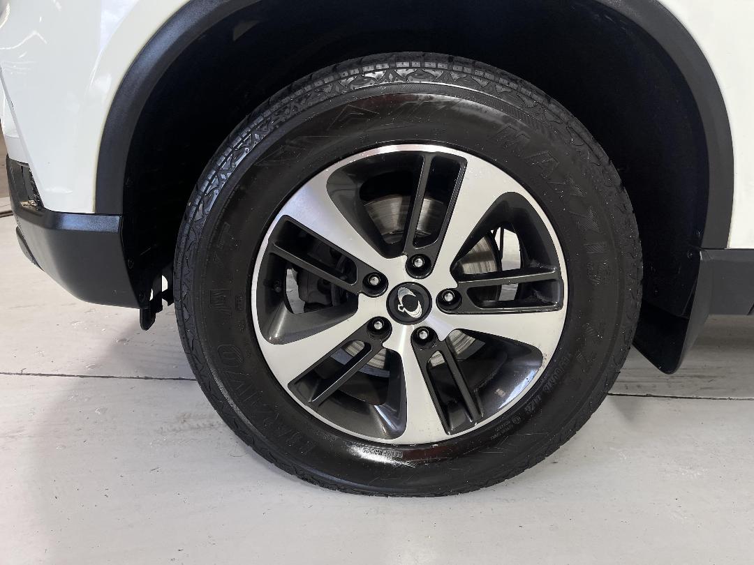 Photo '10' of Ssangyong Rhino Photo '10' of Ssangyong Rhino