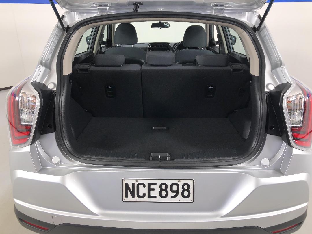 Photo '14' of Ssangyong Tivoli Photo '14' of Ssangyong Tivoli