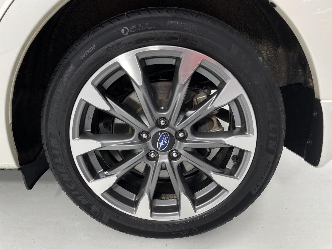 Photo '11' of Subaru Impreza