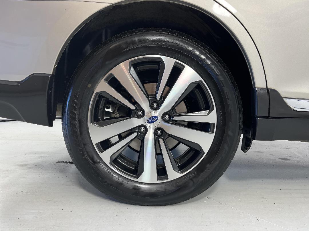 Photo '12' of Subaru Outback Photo '12' of Subaru Outback