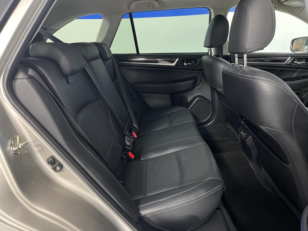 Photo '20' of Subaru Outback Photo '20' of Subaru Outback