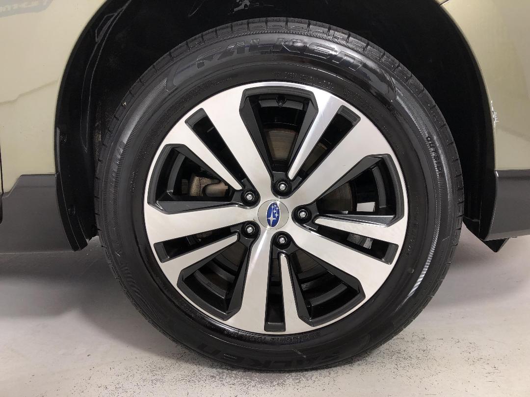 Photo '9' of Subaru Outback Photo '9' of Subaru Outback