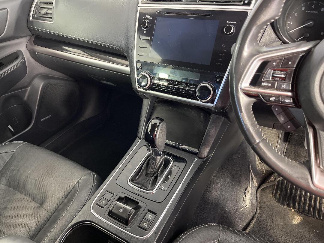 Photo '18' of Subaru Outback