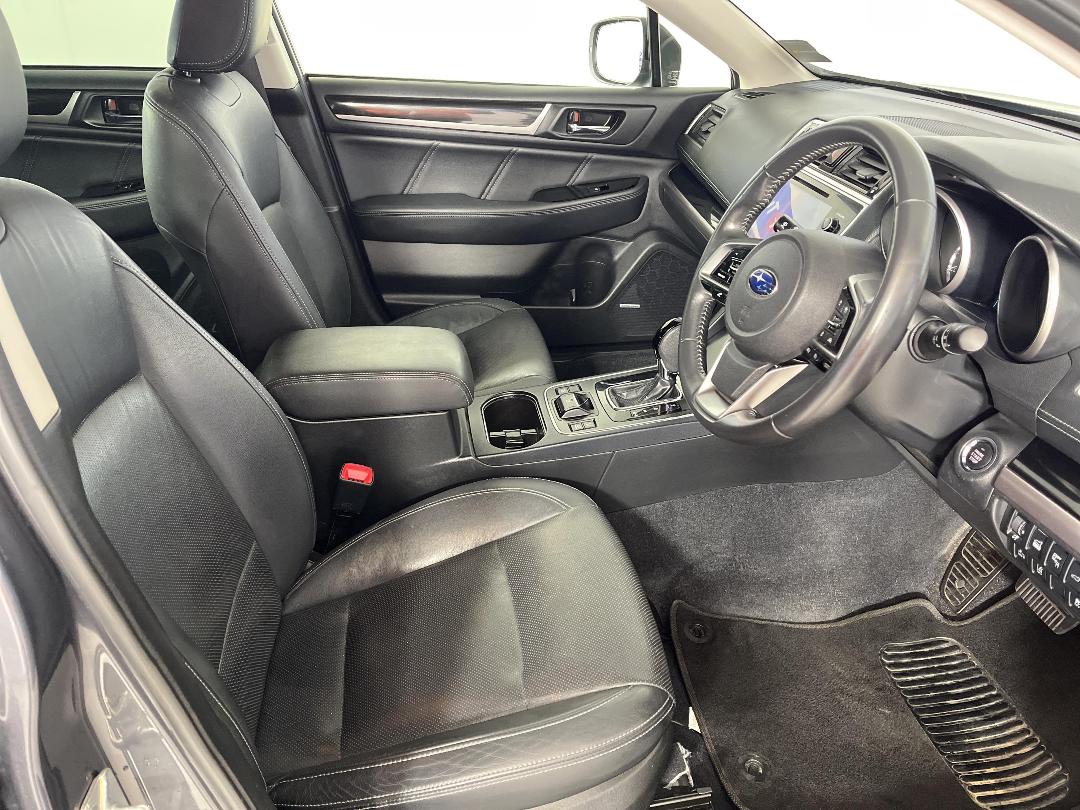 Photo '16' of Subaru Outback Photo '16' of Subaru Outback